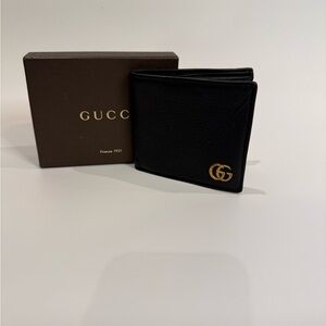 AUTHENTIC GUCCI MARMONT LEATHER BLACK WALLET